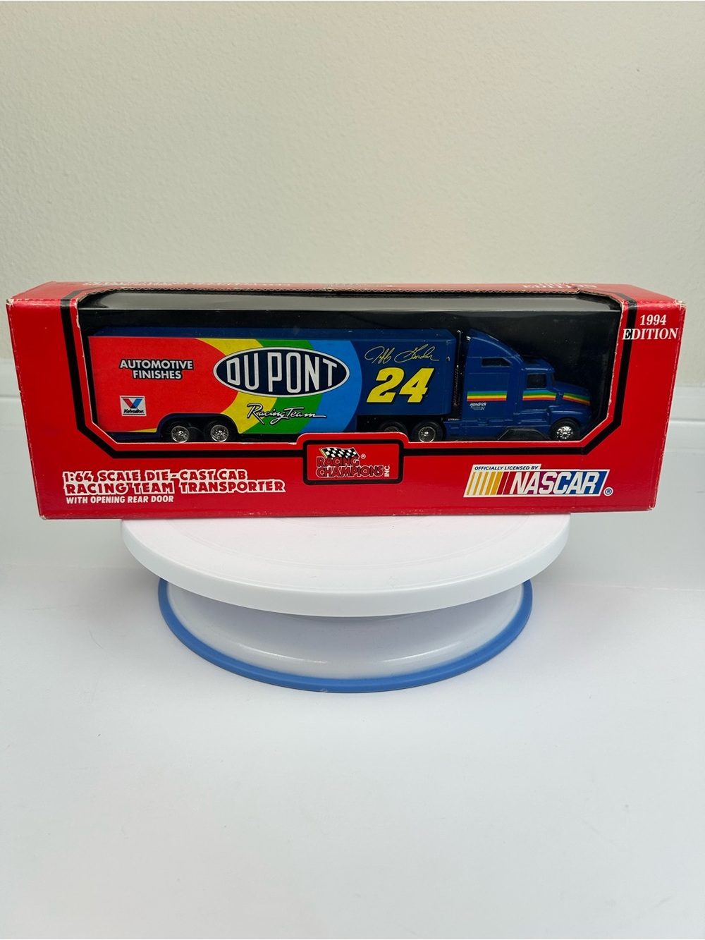 Racing Champions 1994 Jeff Gordon #24 DuPont Team Transporter in box